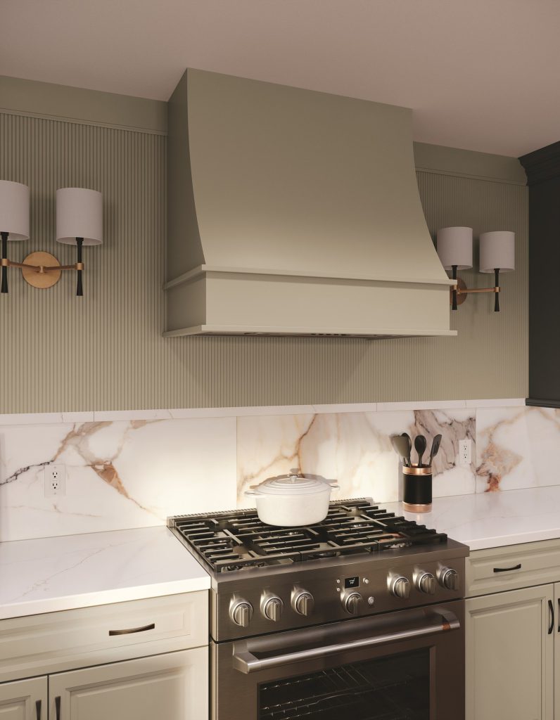 KraftMaid Knollwood painted hood with a marble backsplash